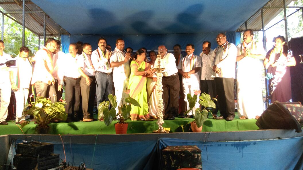 ನಿರುದ್ಯೋಗಿ ಯುವಜನತೆ ಧನಾತ್ಮಕ ಚಿಂತನೆಯೊಂದಿಗೆ ಸವಾಲುಗಳನ್ನು ಎದುರಿಸಬೇಕು: ಶಕುಂತಳಾ ಶೆಟ್ಟಿ